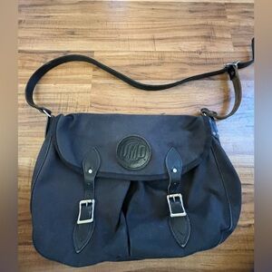 Rare Find* EUC limited UMD Bulldogs messenger bag *BLACK*